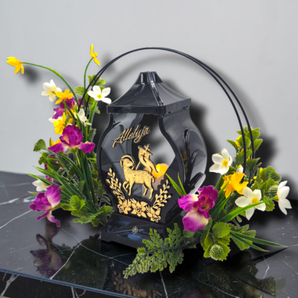 znicz wielkanocny z kwiatami