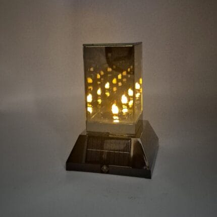 Ekskluzywny znicz solarny szklany 3d kwadratowy bez napisu efekt lustrzanej głębi Solaris.